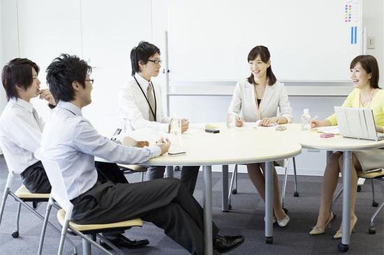 MBA面试：小组讨论必备策略 切记张弛有度